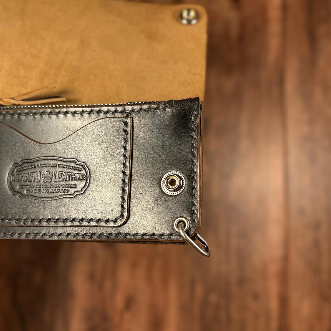 ホースバット・茶芯ブラック・ロングトラッカーウォレット – レザー長財布