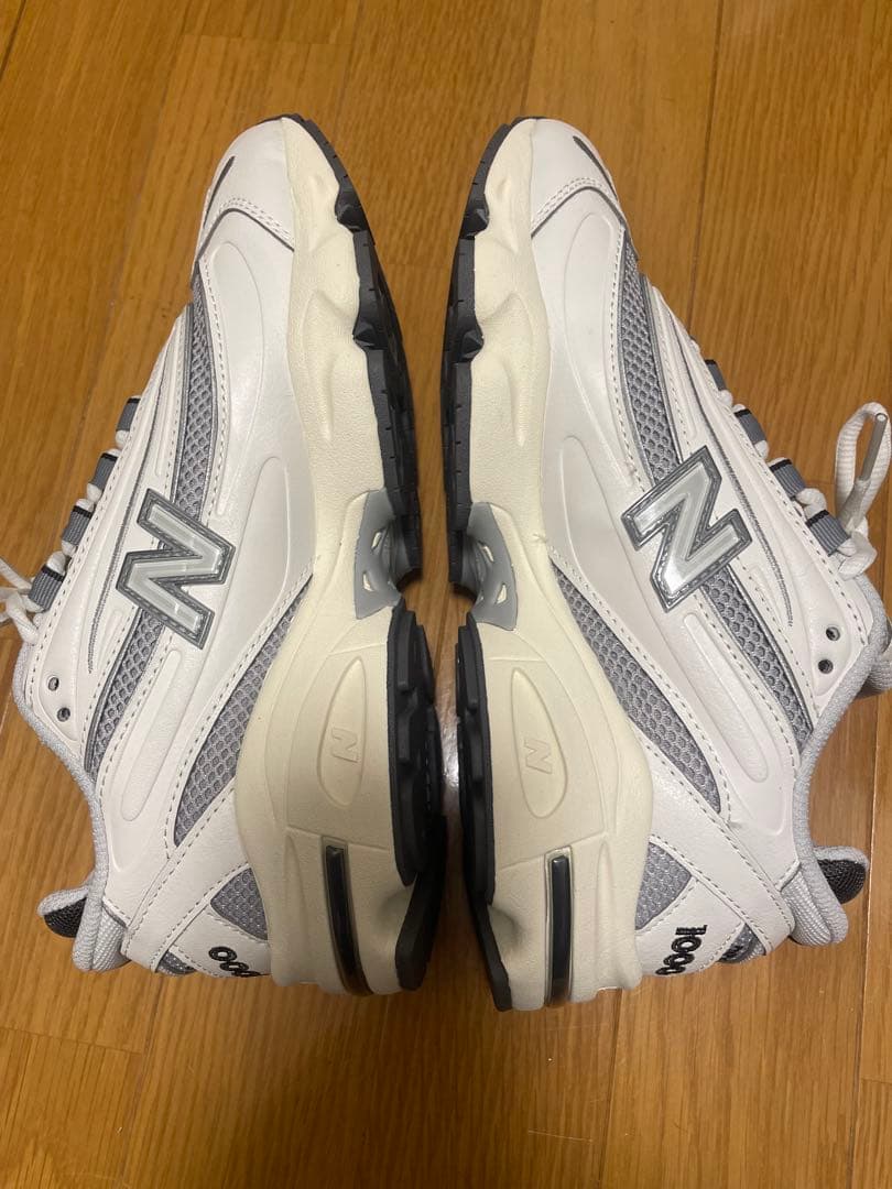 nana　超美品❤️NEW BALANCE M1000MEW スニーカー