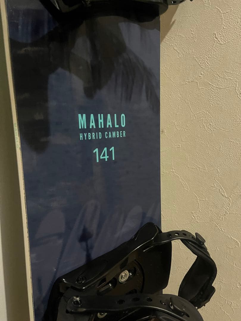 店長オススメ！これは上手くなる！軽量ハイブリッドボード！ELAN 141cm