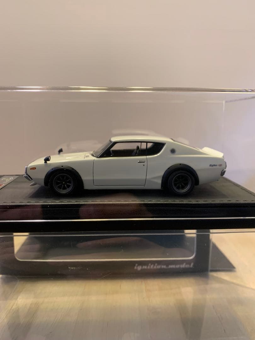 イグニッションモデル　1/43 スカイラインGT-R KPGC110 ホワイト