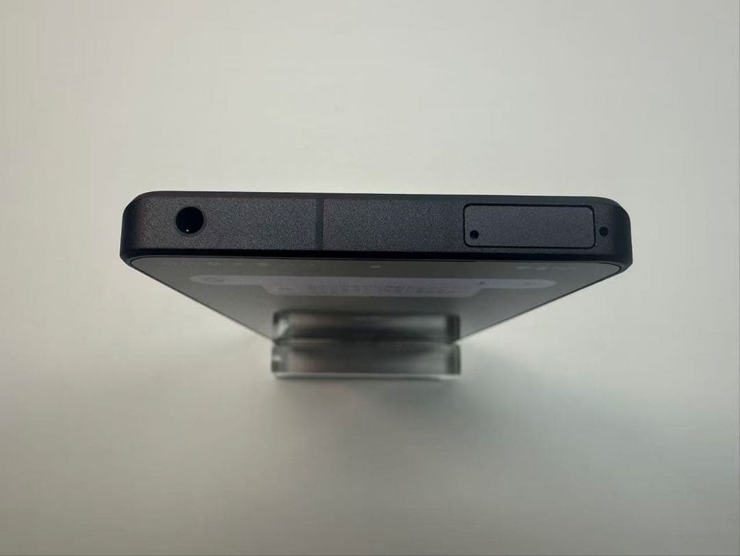 Aquos R8 pro docomo 256gb simフリー