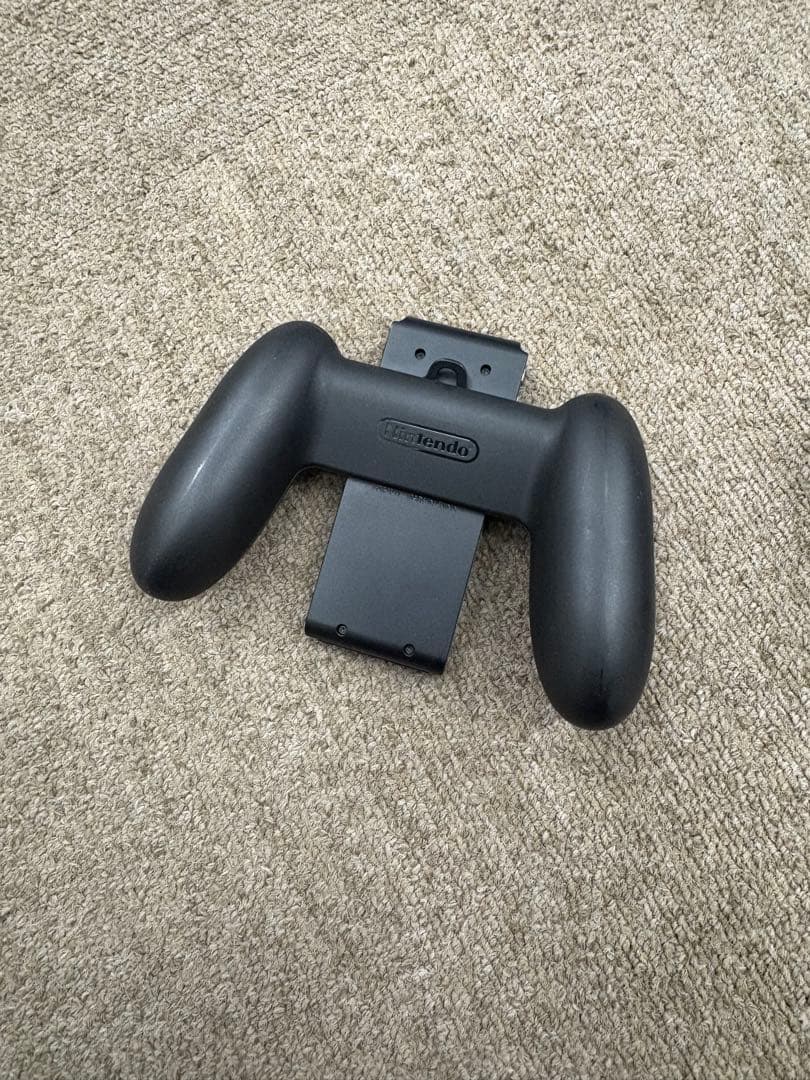 【美品】ニンテンドー 任天堂 Switch１本体 HAC-001 動作確認済