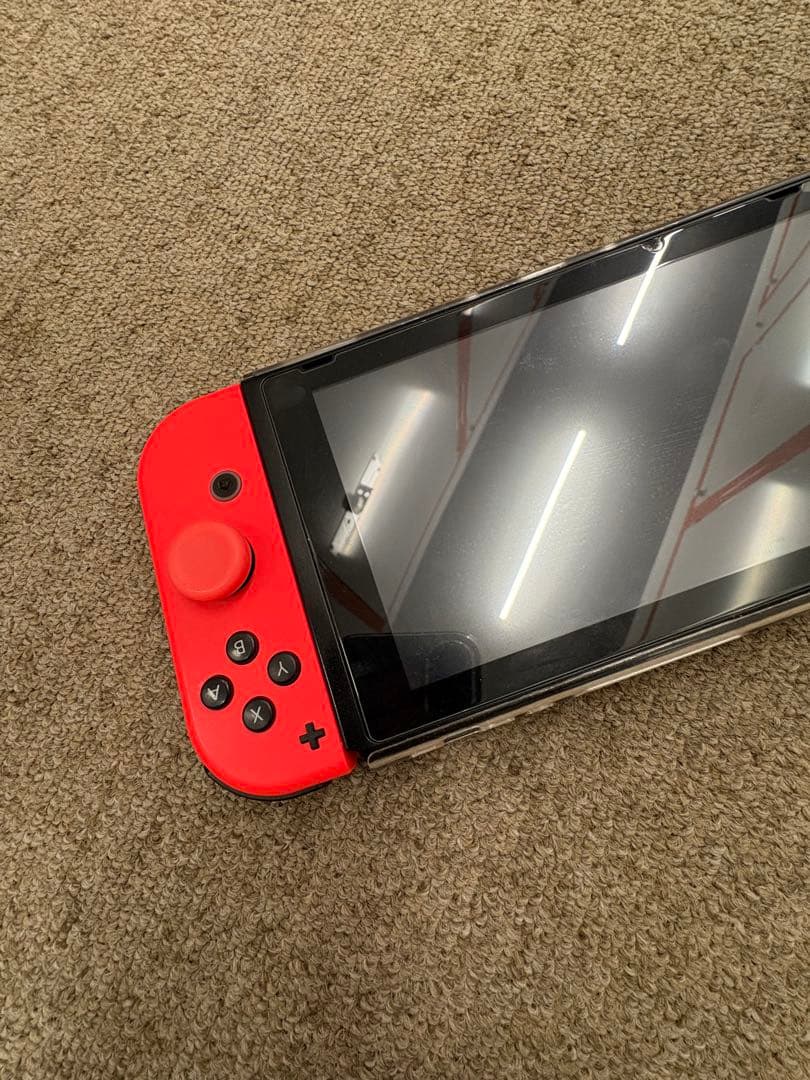 【美品】ニンテンドー 任天堂 Switch１本体 HAC-001 動作確認済