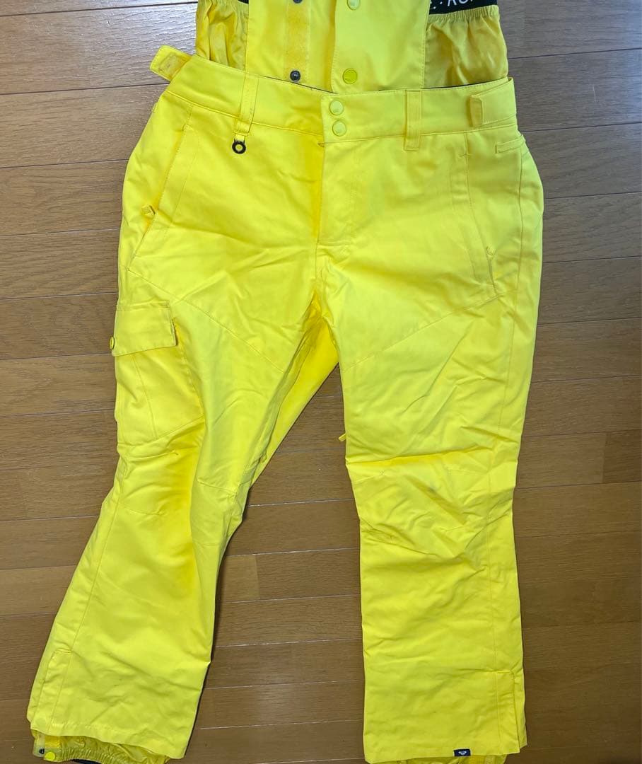 Roxy スノーボードウェア