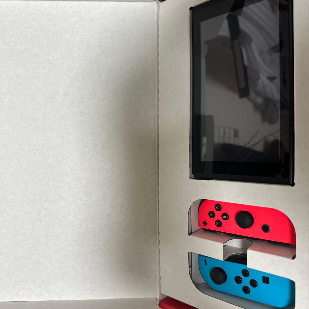 Nintendo Switch 本体 ネオンレッド/ネオンブルー付属品完備
