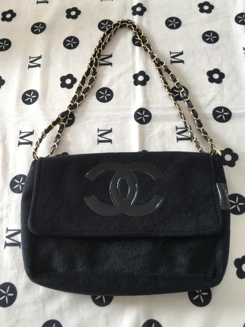ショルダーバッグ☝ブラック☞チェーン