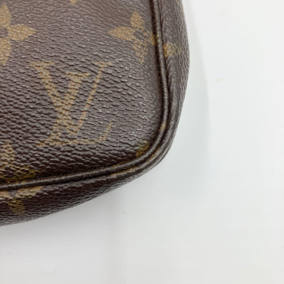美品✨ルイヴィトン　モノグラム　ポシェットアクセソワール CA0090