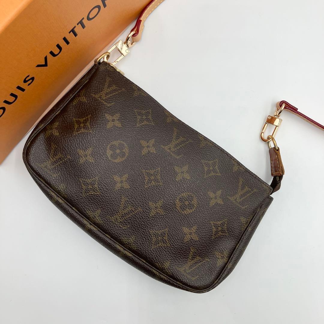 美品✨ルイヴィトン　モノグラム　ポシェットアクセソワール CA0090