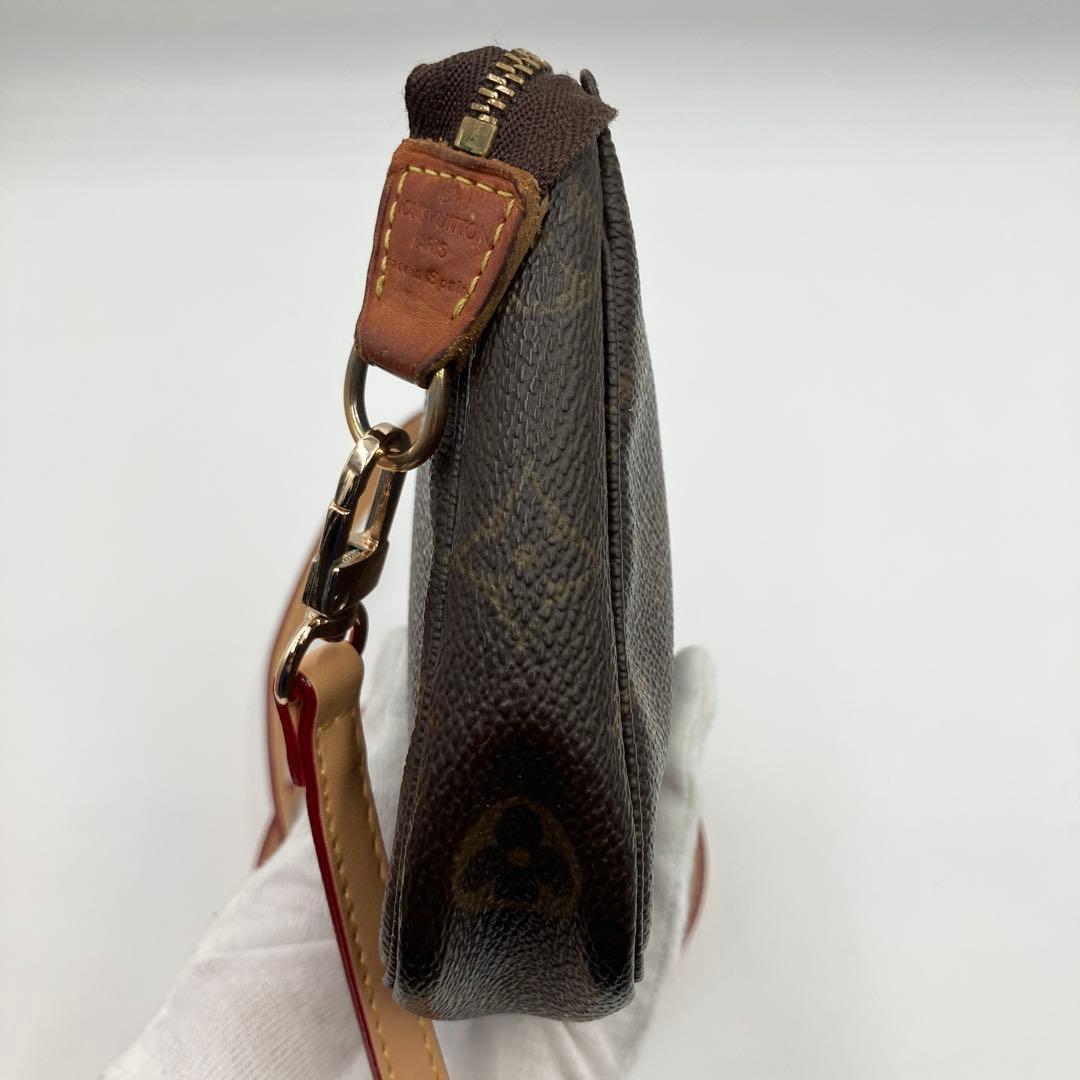 美品✨ルイヴィトン　モノグラム　ポシェットアクセソワール CA0090