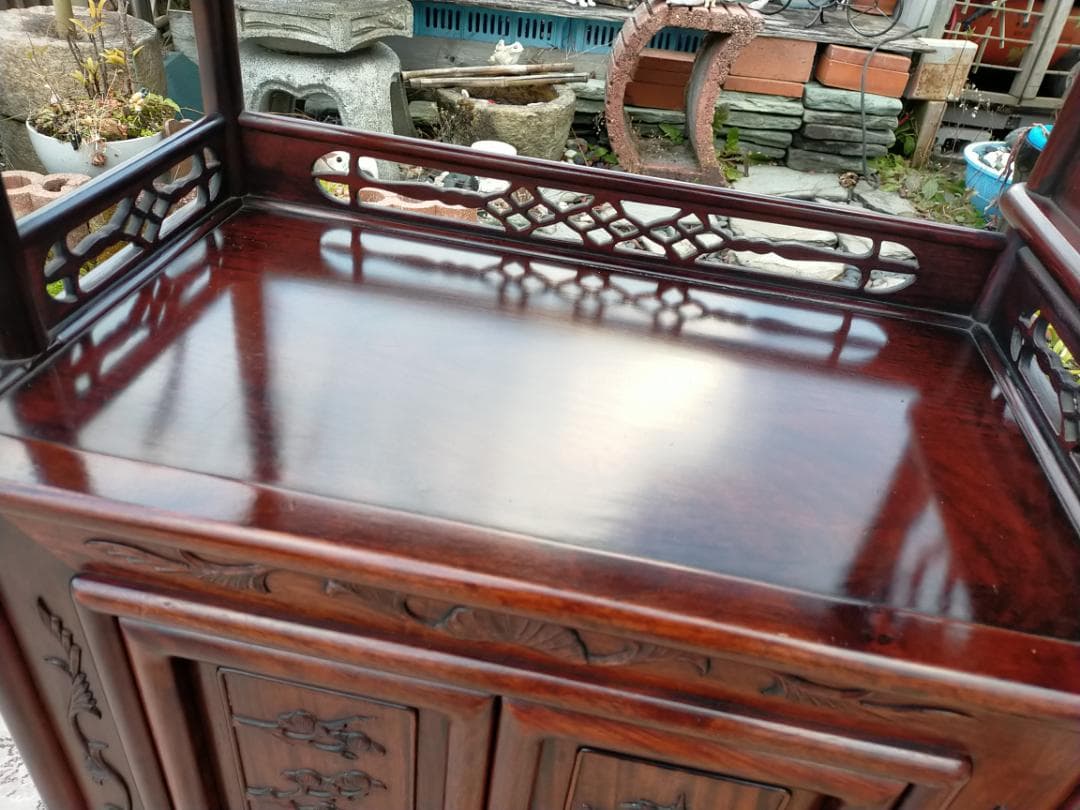 (配送設置込み) 高級茶棚☆茶箪笥☆唐木飾り棚☆収納棚☆透かし彫り☆無垢