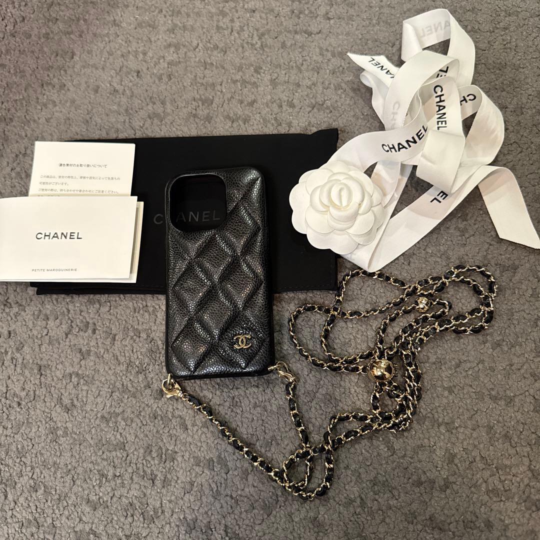CHANEL iPhone15pro iPhoneケース