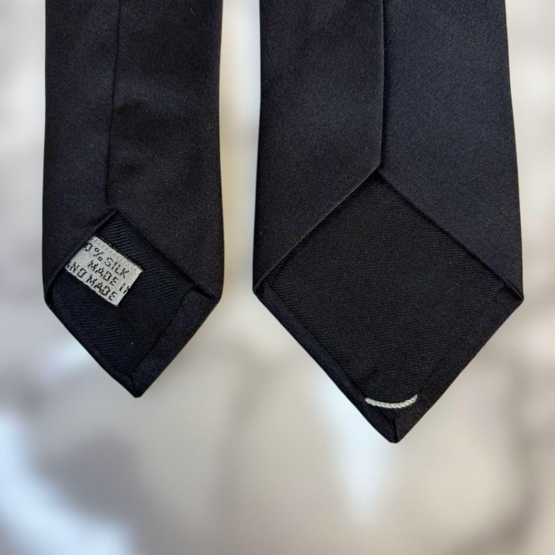 【レア✨】DIOR ネクタイ　ブラック　黒　ビー　蜂　ワンポイント　細身