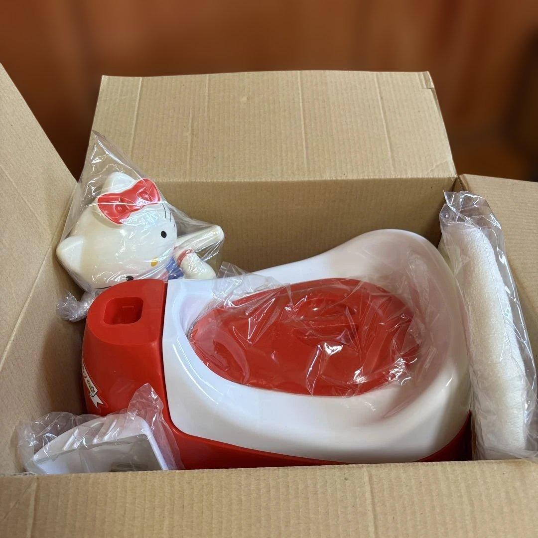 ハローキティDXオマル 廃盤 未使用箱付きピノチオ サンリオ