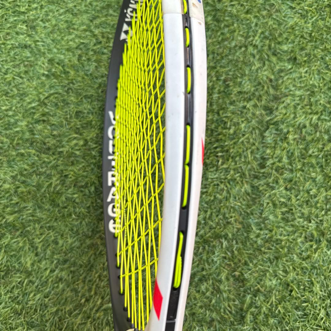 【値下げ中】YONEX VOLTRAGE 7VS UL-1