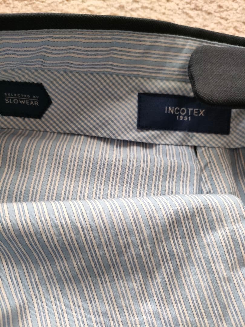 【美品】INCOTEX ダークネイビー スラックス 44