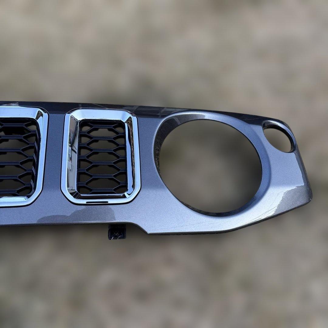 新車外し ジムニー ノマド 純正 フロント メッキ グリル