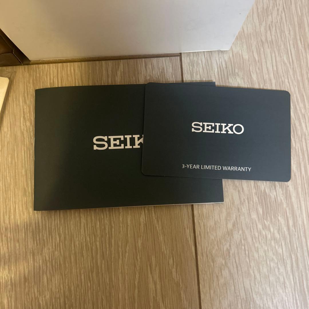 ヴァイオレットエヴァーガーデン　seiko 時計　ヴァイエヴァ