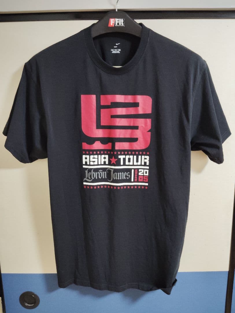 ナイキ　レブロン·ジェームズ　アジアツアーTシャツ　サイズXL　古着