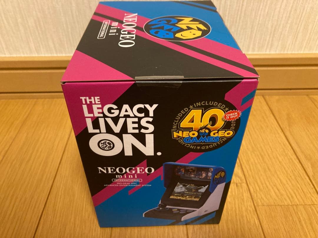 NEOGEOmini インターナショナル版　新品未開封品　コントローラー付き