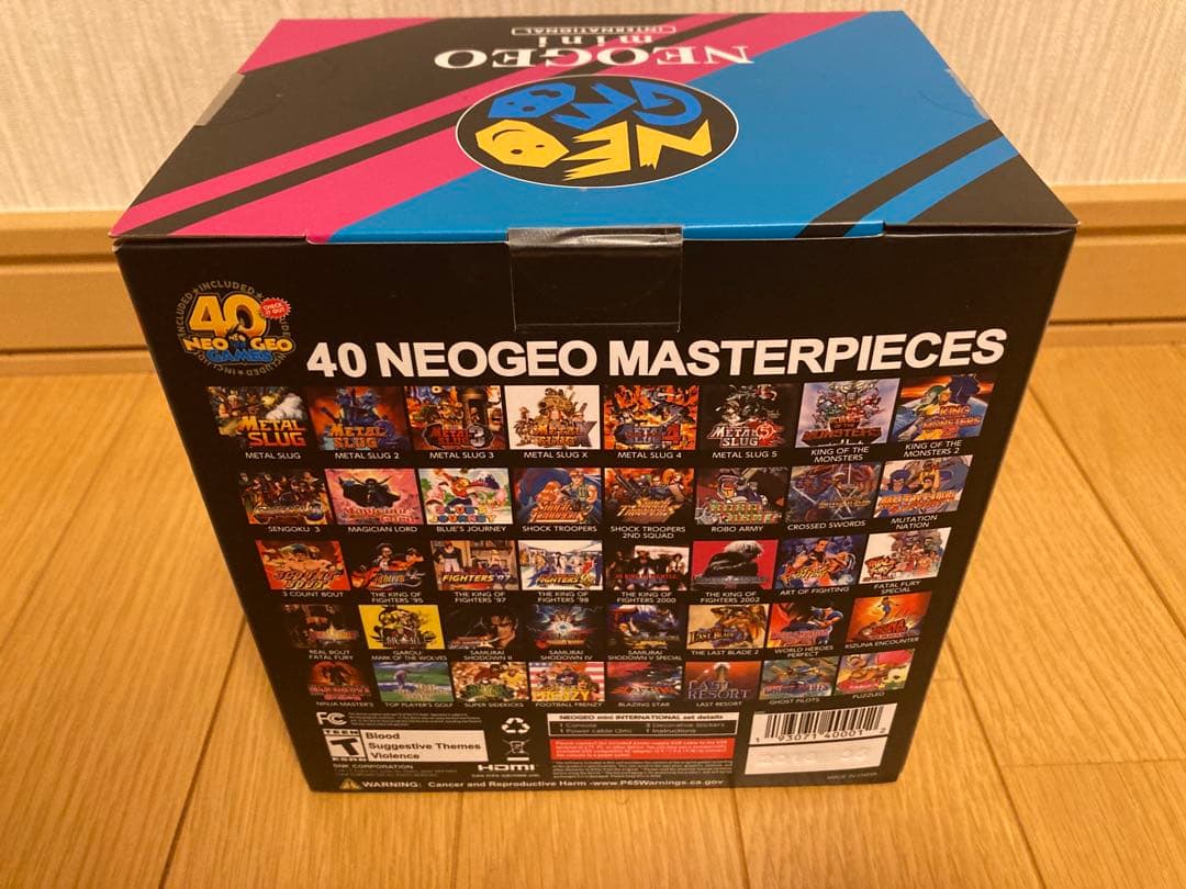 NEOGEOmini インターナショナル版　新品未開封品　コントローラー付き