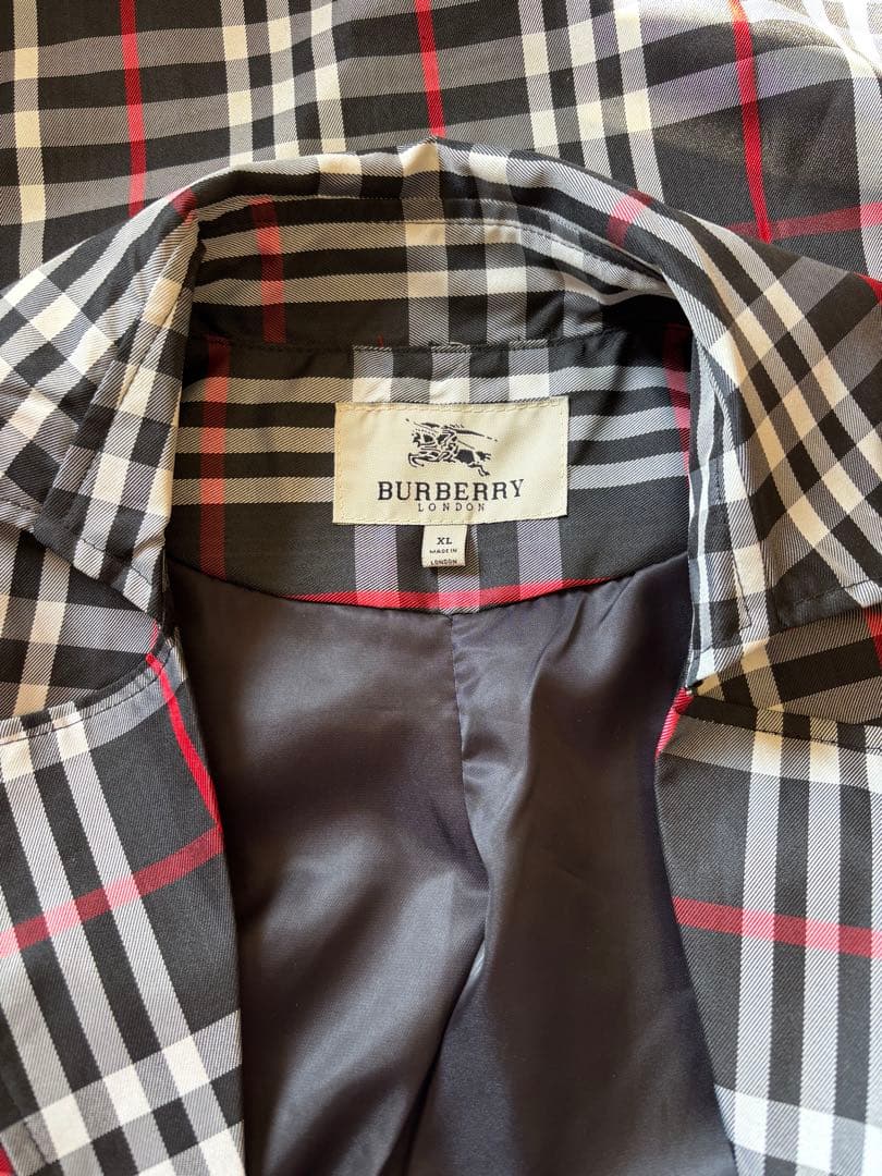 新品未使用 バーバリー チェック柄 トレンチコート Lサイズ