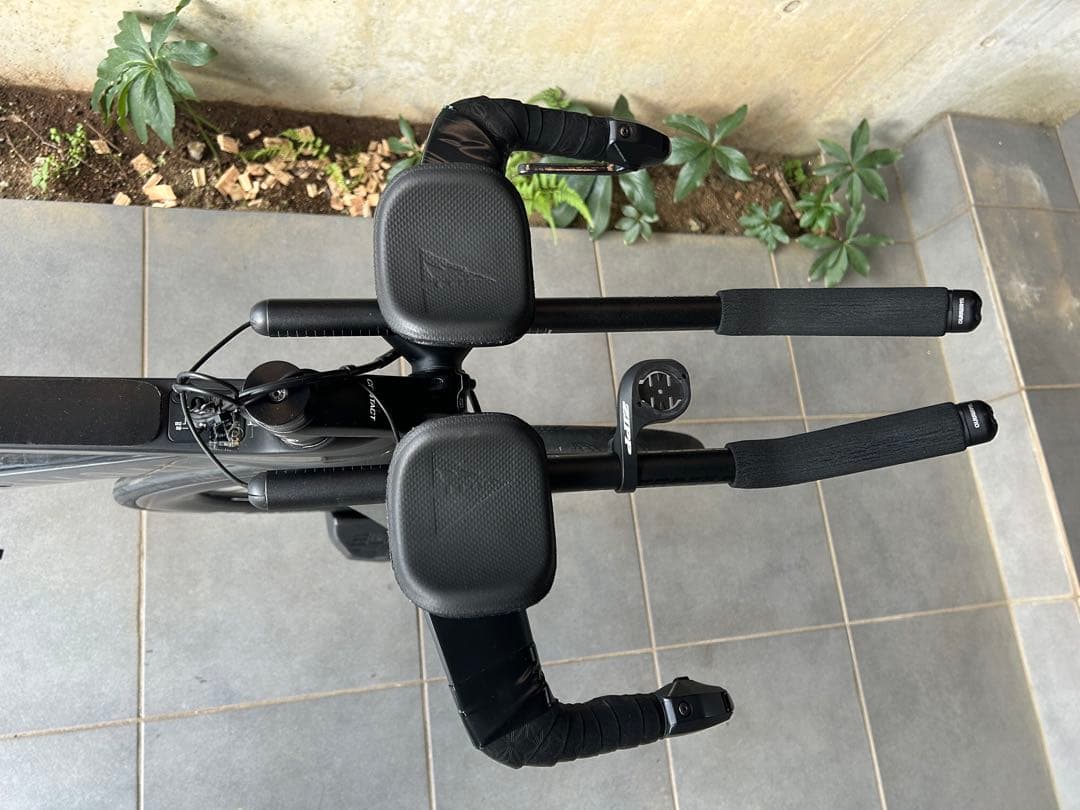 CANYON SPEEDMAX CF 8 DISC Di2、Mサイズ完成車