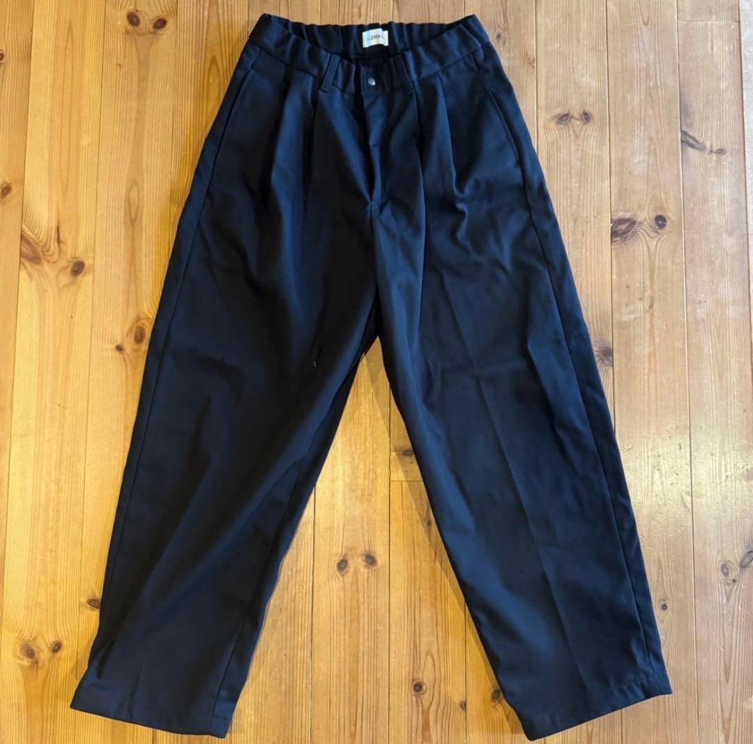 【ALOUND】■TWOTUCK TAPERED CHINO PANTS(黒M)