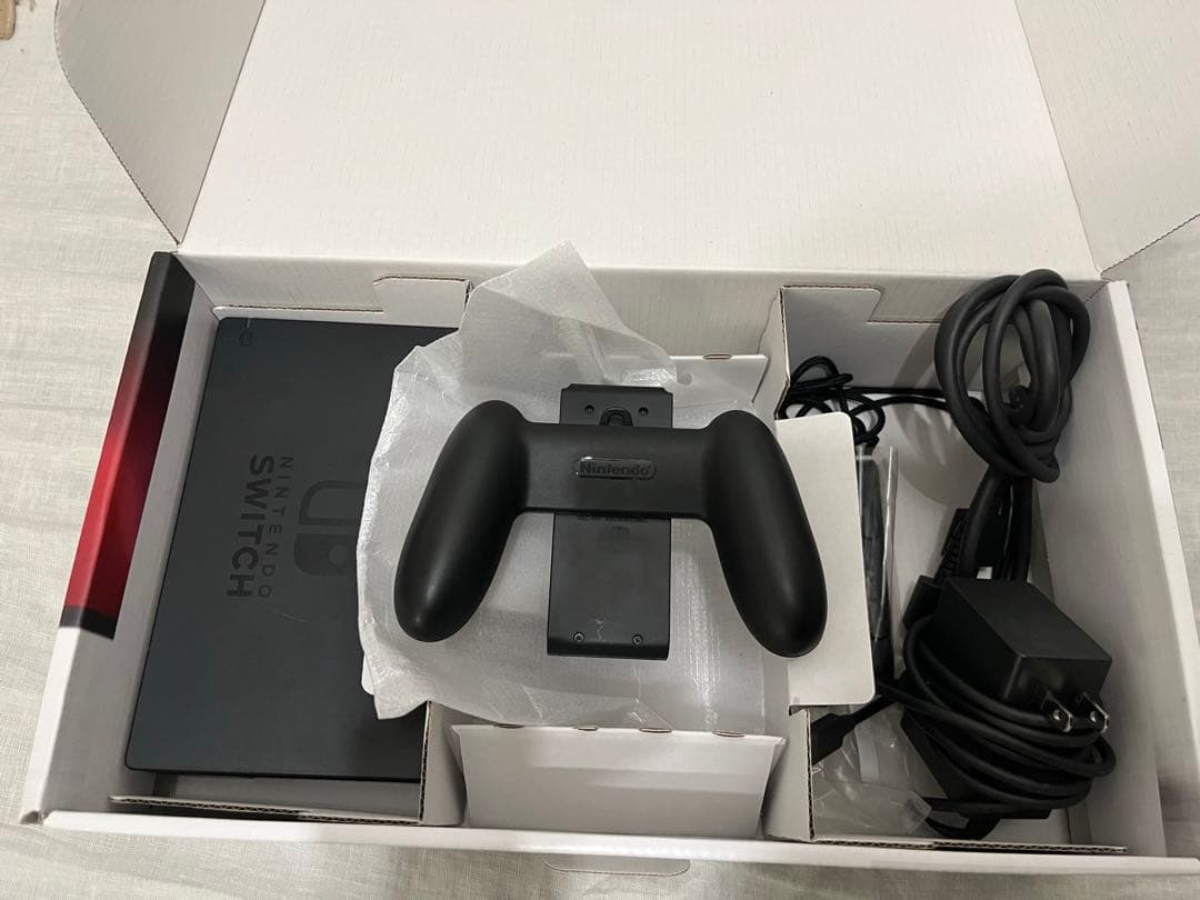 【動作確認済】Nintendo Switch 本体（赤青 Joy-Con付き）