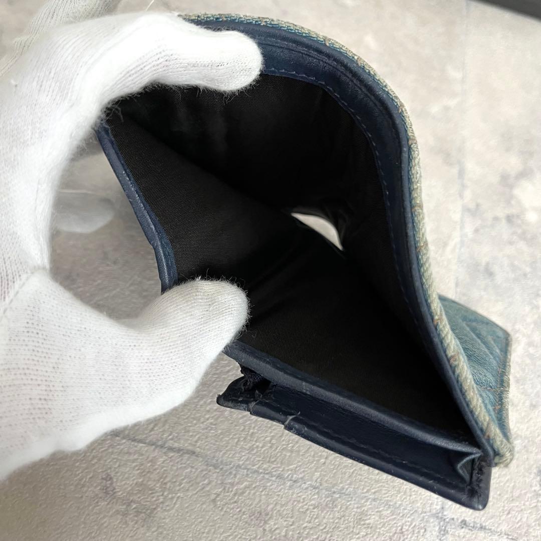 人気✨GUCCI パール マーモント デニム キルティング 二つ折り財布