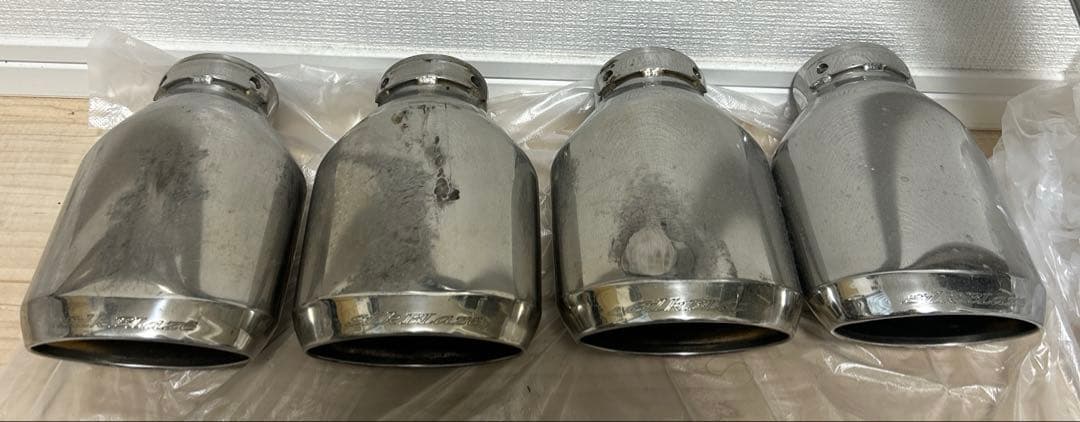 ヴェルファイア20 2.4 3.5 シルクブレイズ　4本出し　マフラー