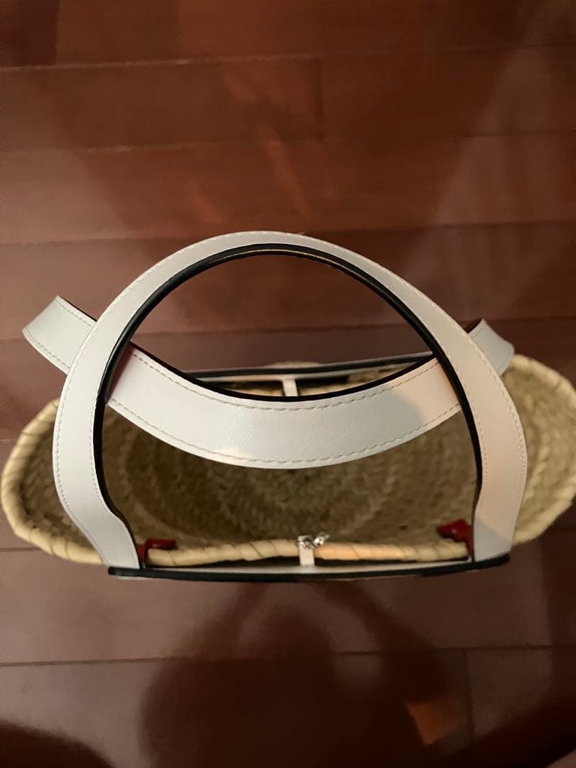 NinaクリスチャンルブタンChristian Louboutin