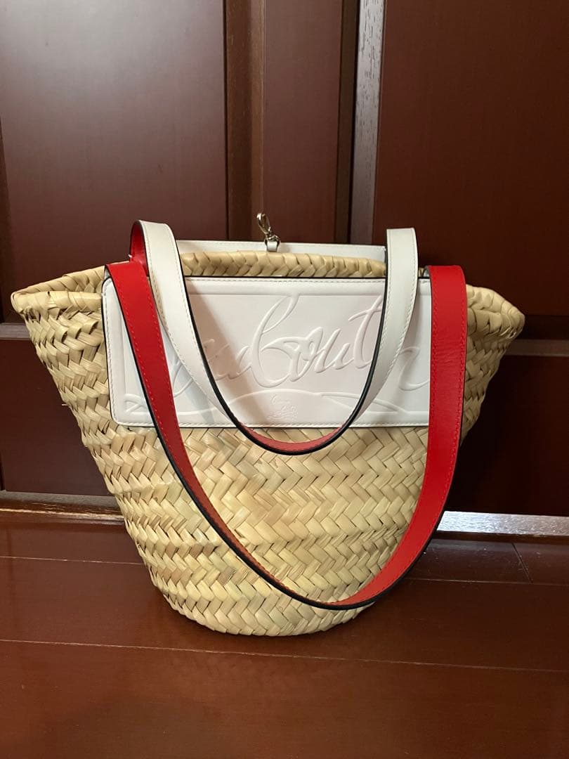 NinaクリスチャンルブタンChristian Louboutin