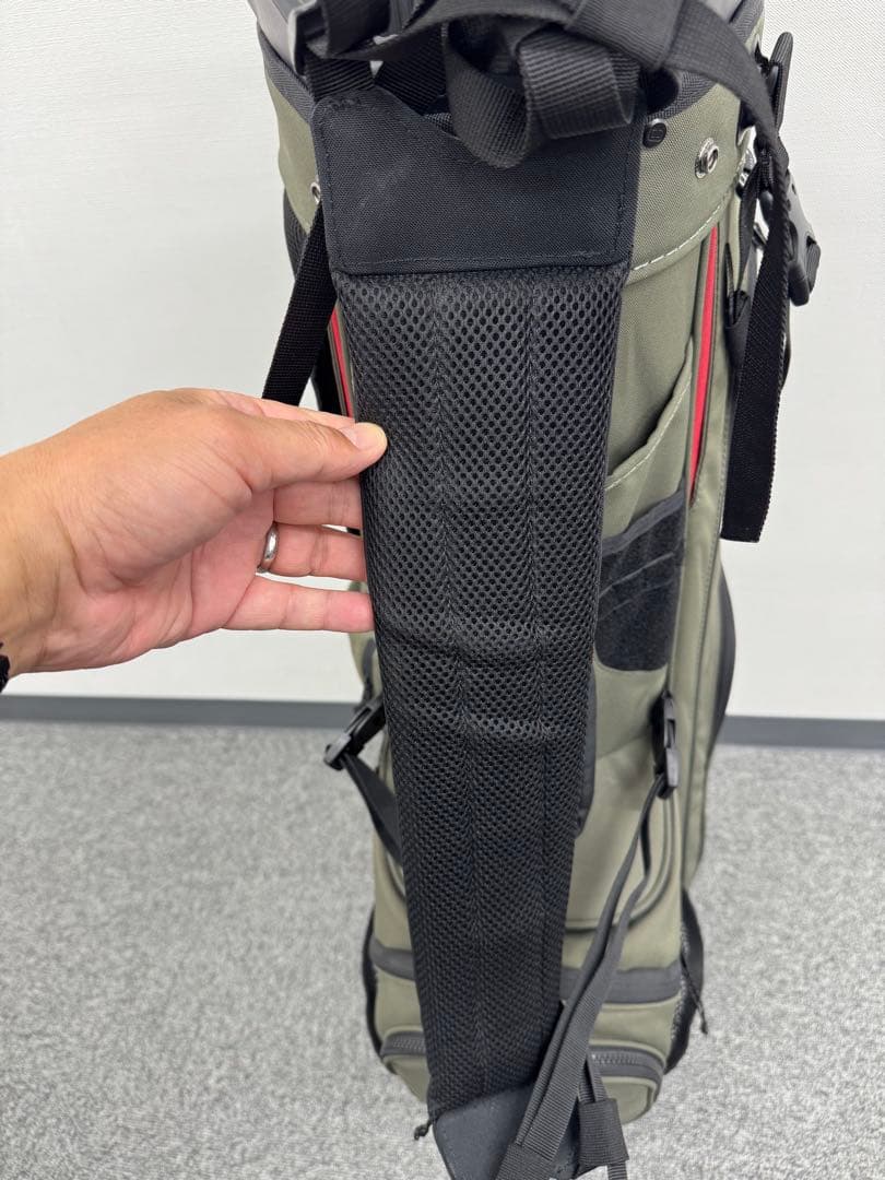 OGIO ALPHA CORE CONVOYスタンドタイプ オリーブ　グリーン