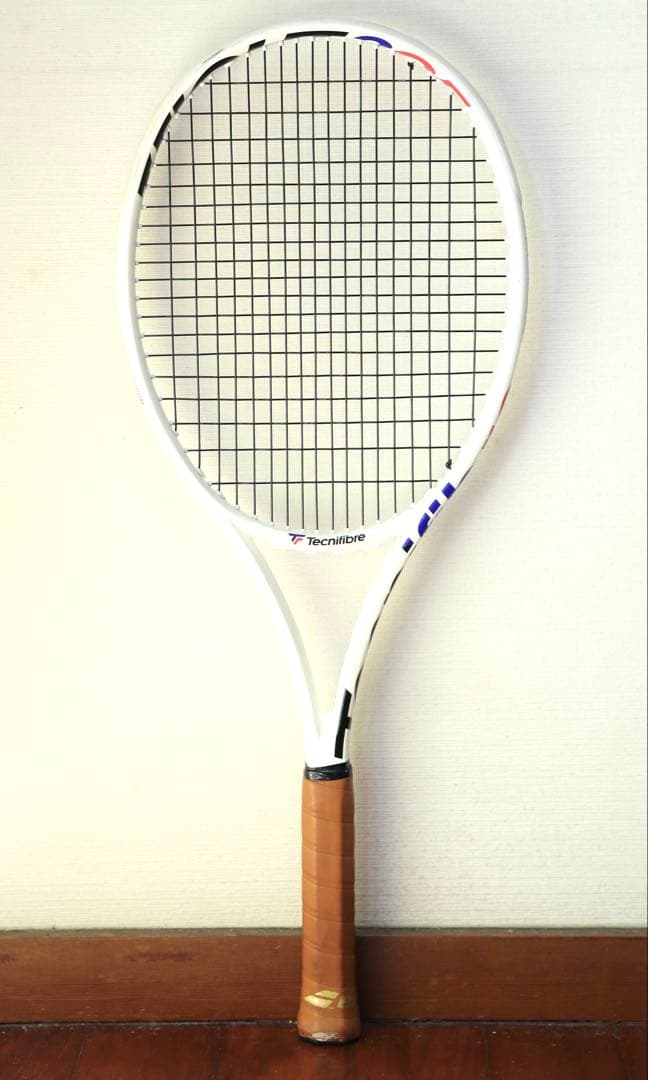 テクニファイバー　T Fight305