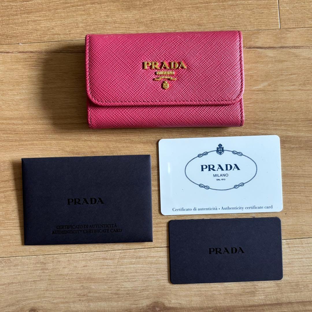 PRADA SAFFIANO キーケースPEONIA