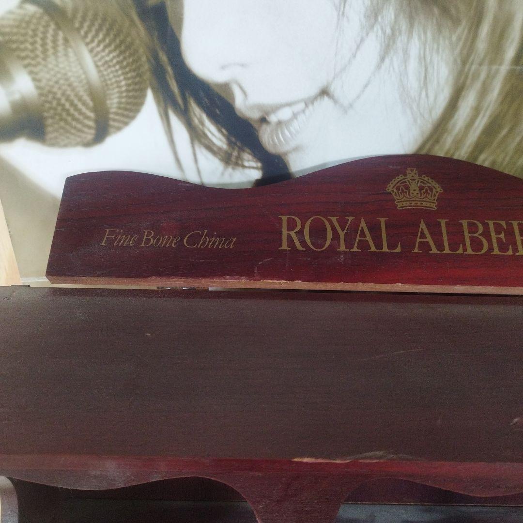   木製オープンシェルフ　カップボード