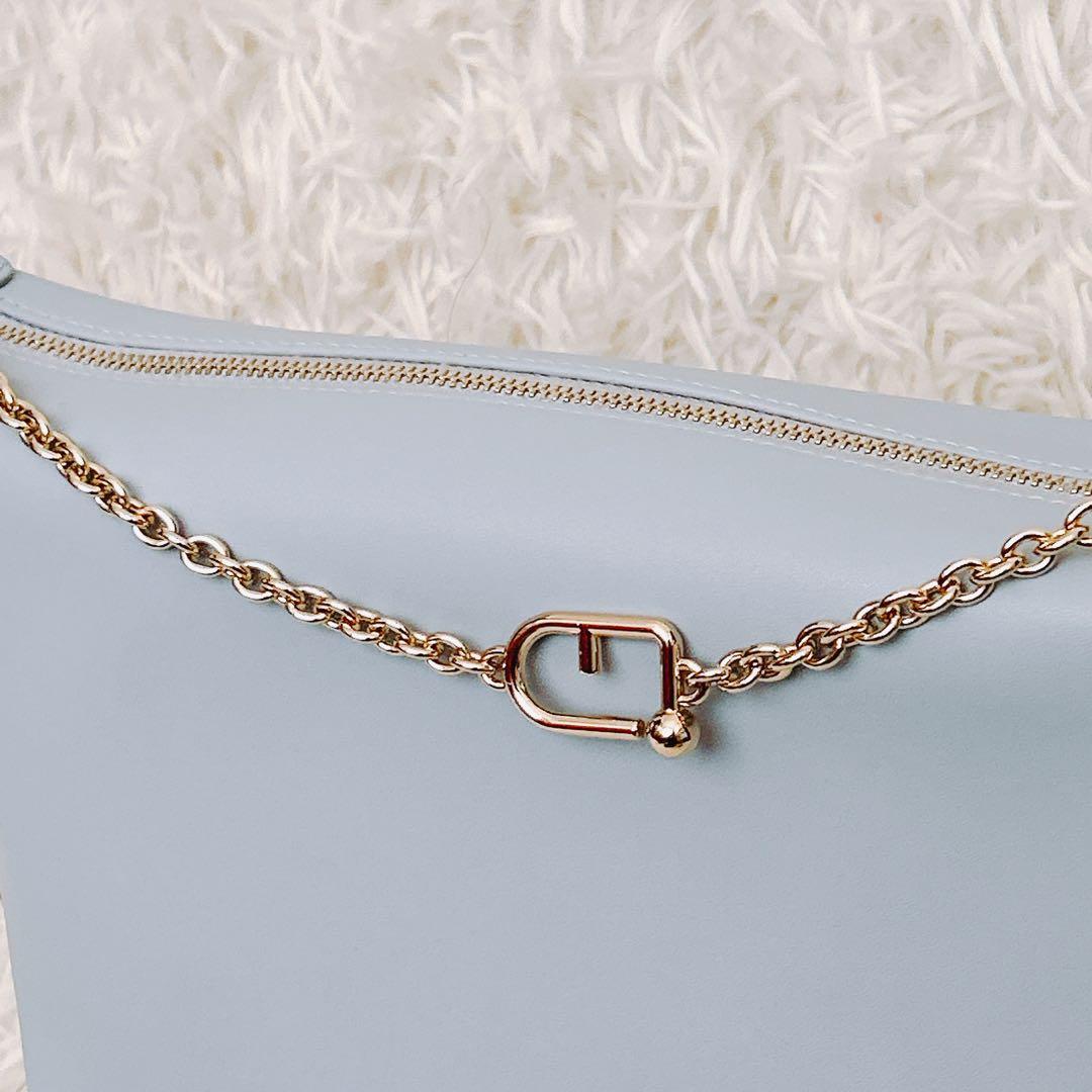 現行　フルラ　ヌヴォラ 2wayショルダーバッグ チェーン　レザー 水色