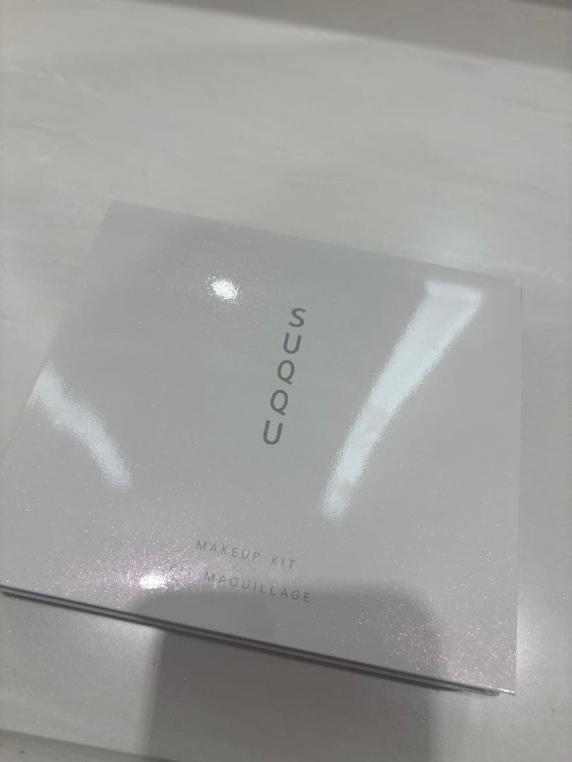 SUQQU メイクアップ キット 光飾 2025 ホリデー コレクション
