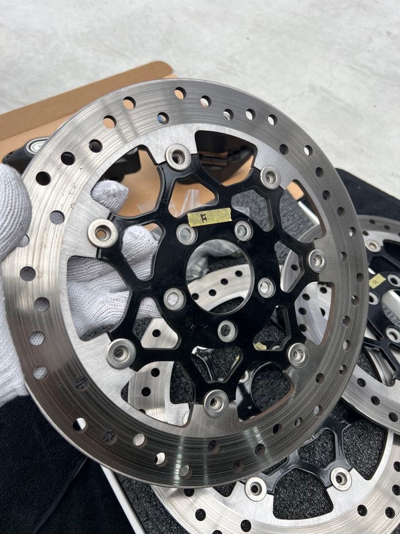 M8 FXLRS 2020式　前後キャリパー　ブレーキローターセット