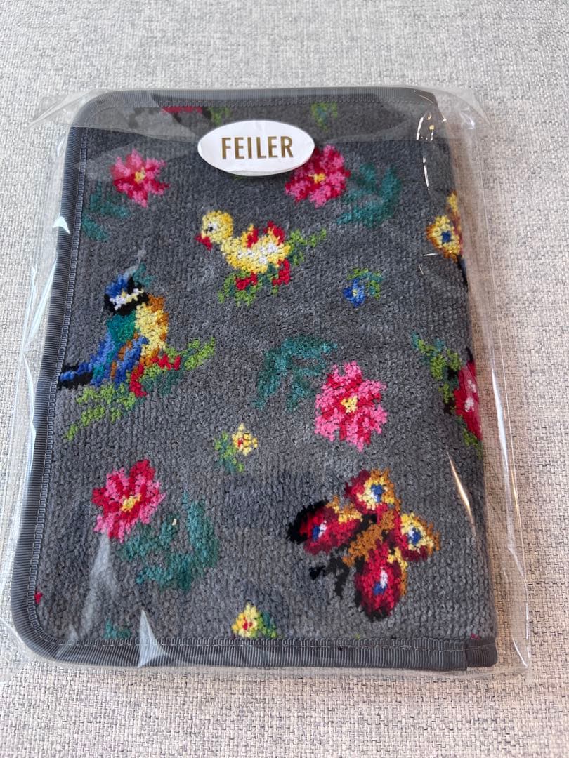 FILLER ハイジ マルチケース（銀座Web限定）完売品