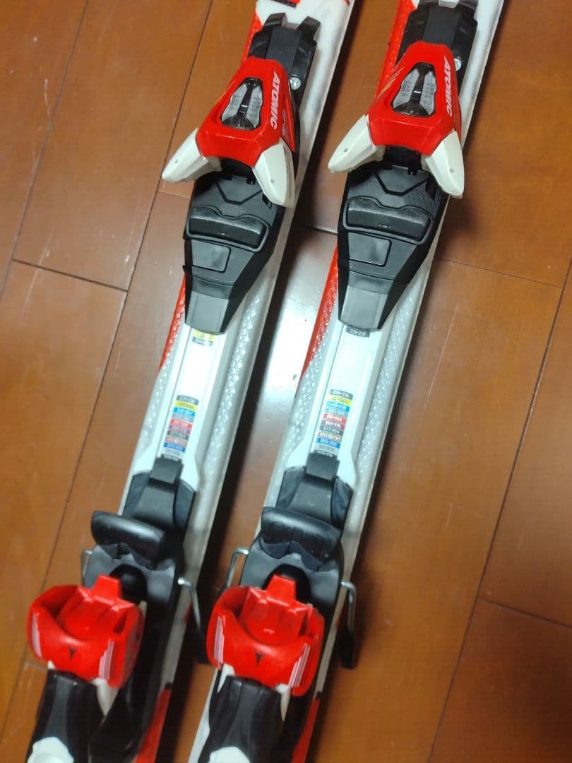 【状態良好☆】130cm　ATOMICスキー板セット♪　送料無料！
