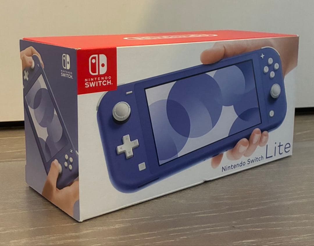 2024年購入Switch Lite 本体 ＋ ソフト6本 ＋ グリップケース付