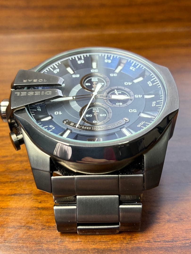 美品✨DIESEL ディーゼル メンズ腕時計 メガチーフ クロノグラフ ガンメタ