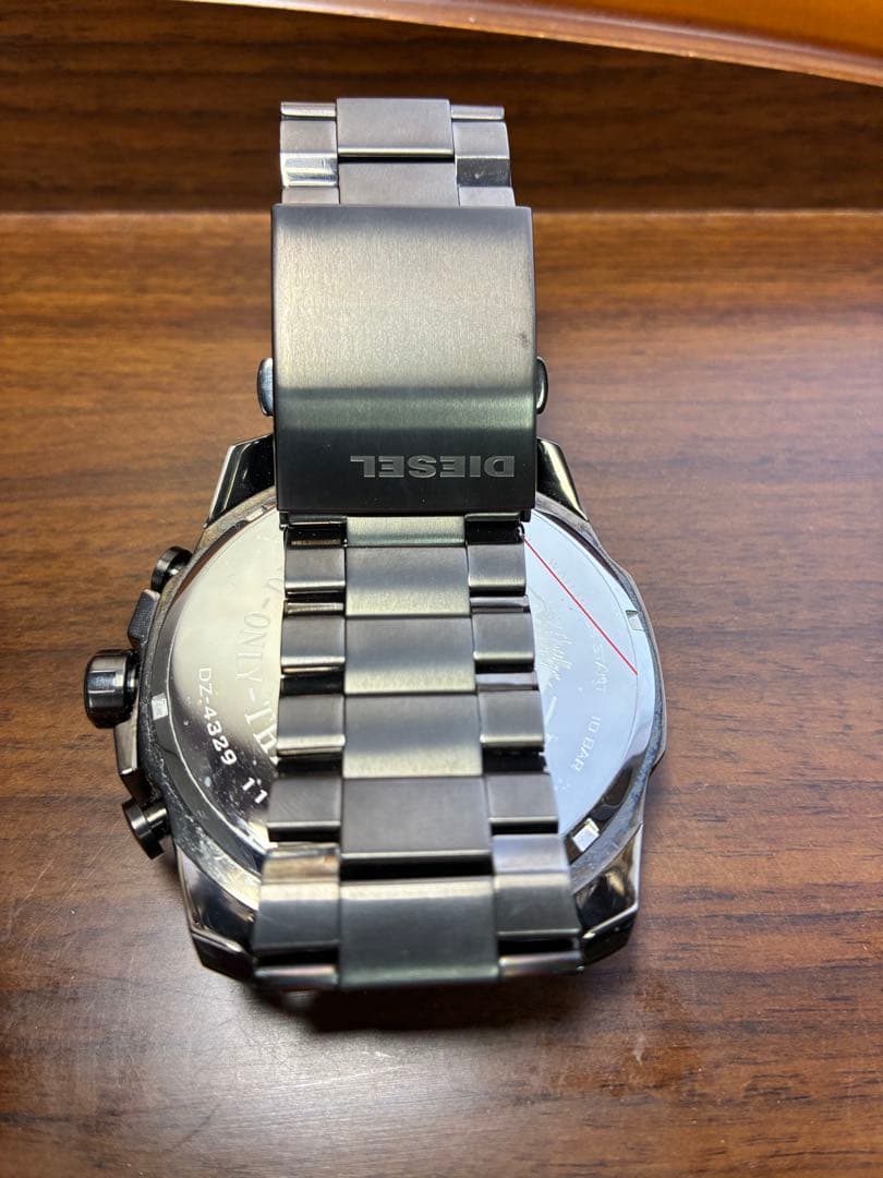 美品✨DIESEL ディーゼル メンズ腕時計 メガチーフ クロノグラフ ガンメタ