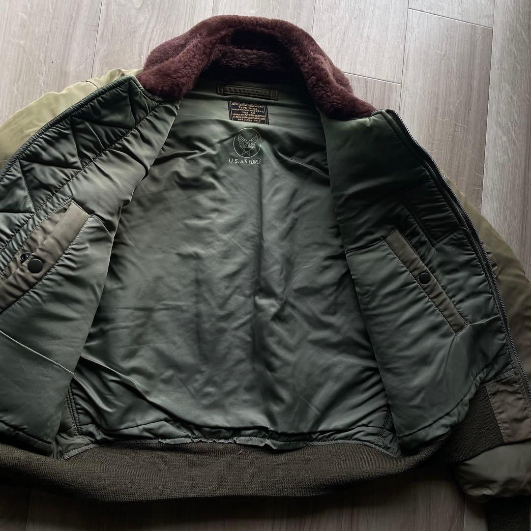 バズリクソンズ B-15B フライトジャケット M品番　40
