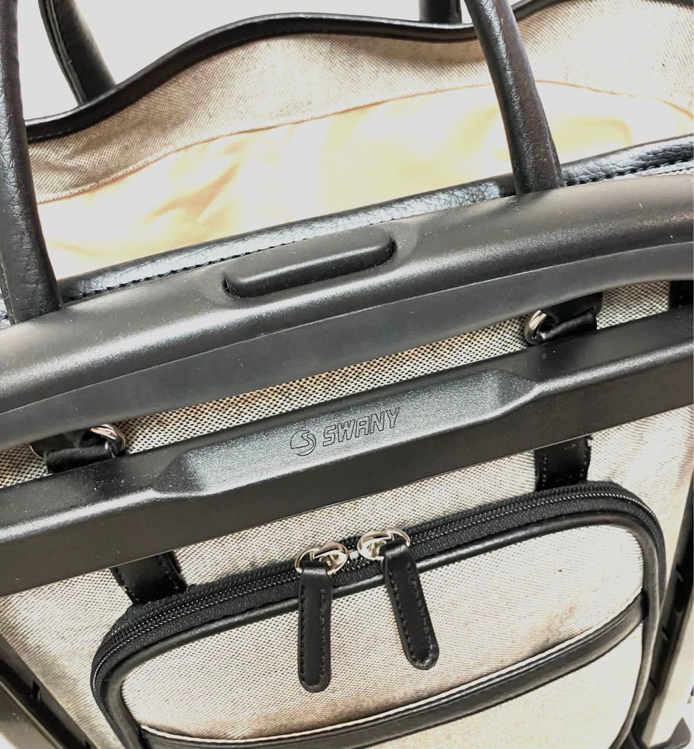 ✨ほぼ新品✨送料無料 スワニー キャリーバッグ ポーチ レインカバー付き