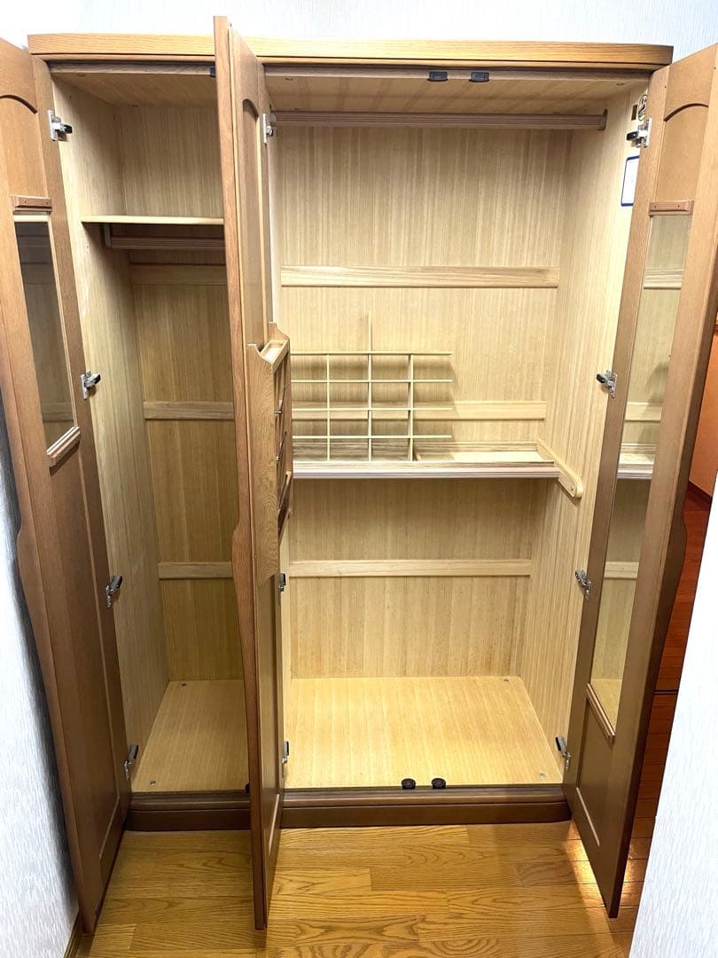 ワードローブ　洋タンス