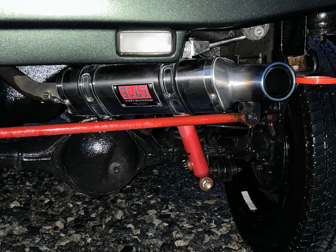 JB23ジムニー Apio ヨシムラサイクロンAPIO・トツゲキ