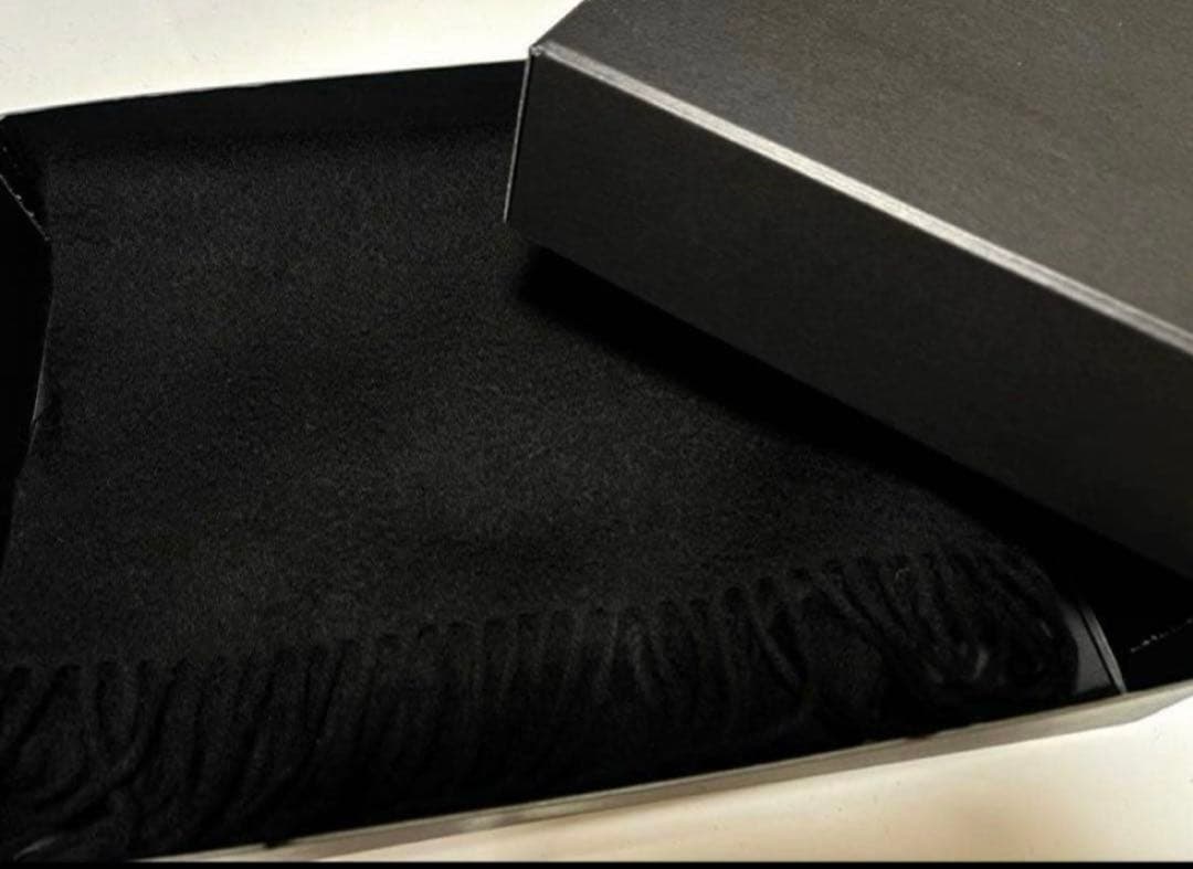 100%カシミヤ ブラック 大判厚手ストール （新品）