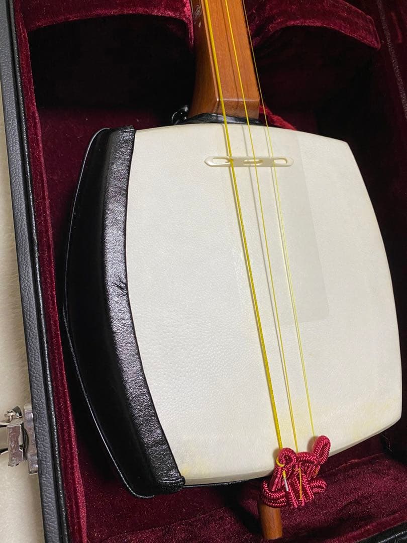 【皮張替済・すぐ弾ける】津軽三味線 撥3本(鼈甲含)・チューナー・ハードケース付